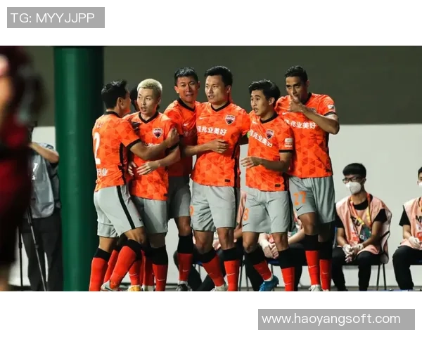 杭州足球队的默契配合分析与战术探讨助力球队崛起